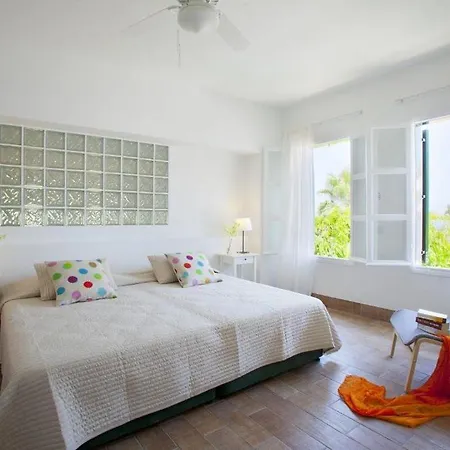 Sirina Ayios Elias Villa *
